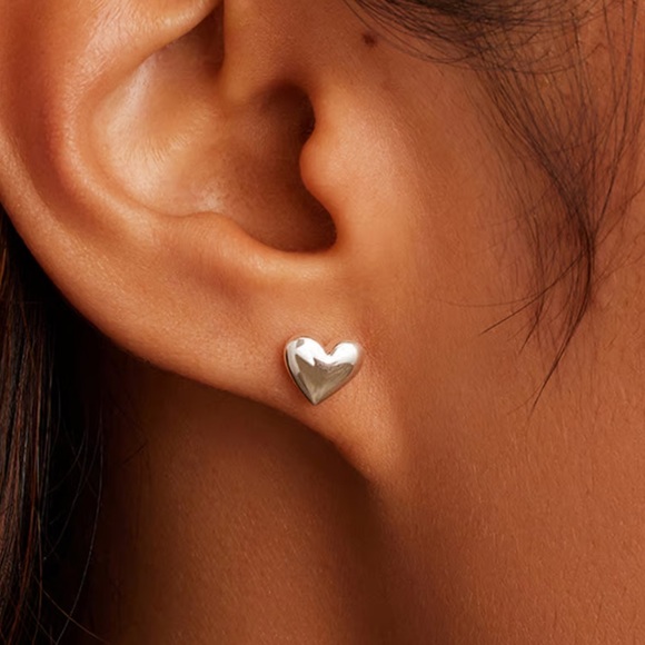 Gorjana Lou Heart Studs - Picture 3 of 4
